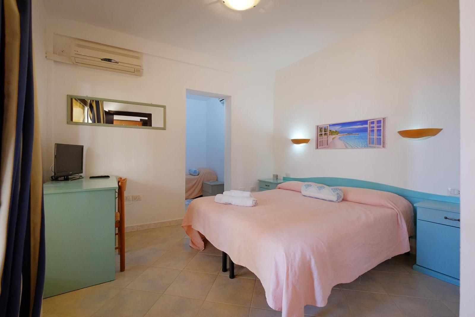 Su Nuraghe Hotel Sant'Anna Arresi Ngoại thất bức ảnh
