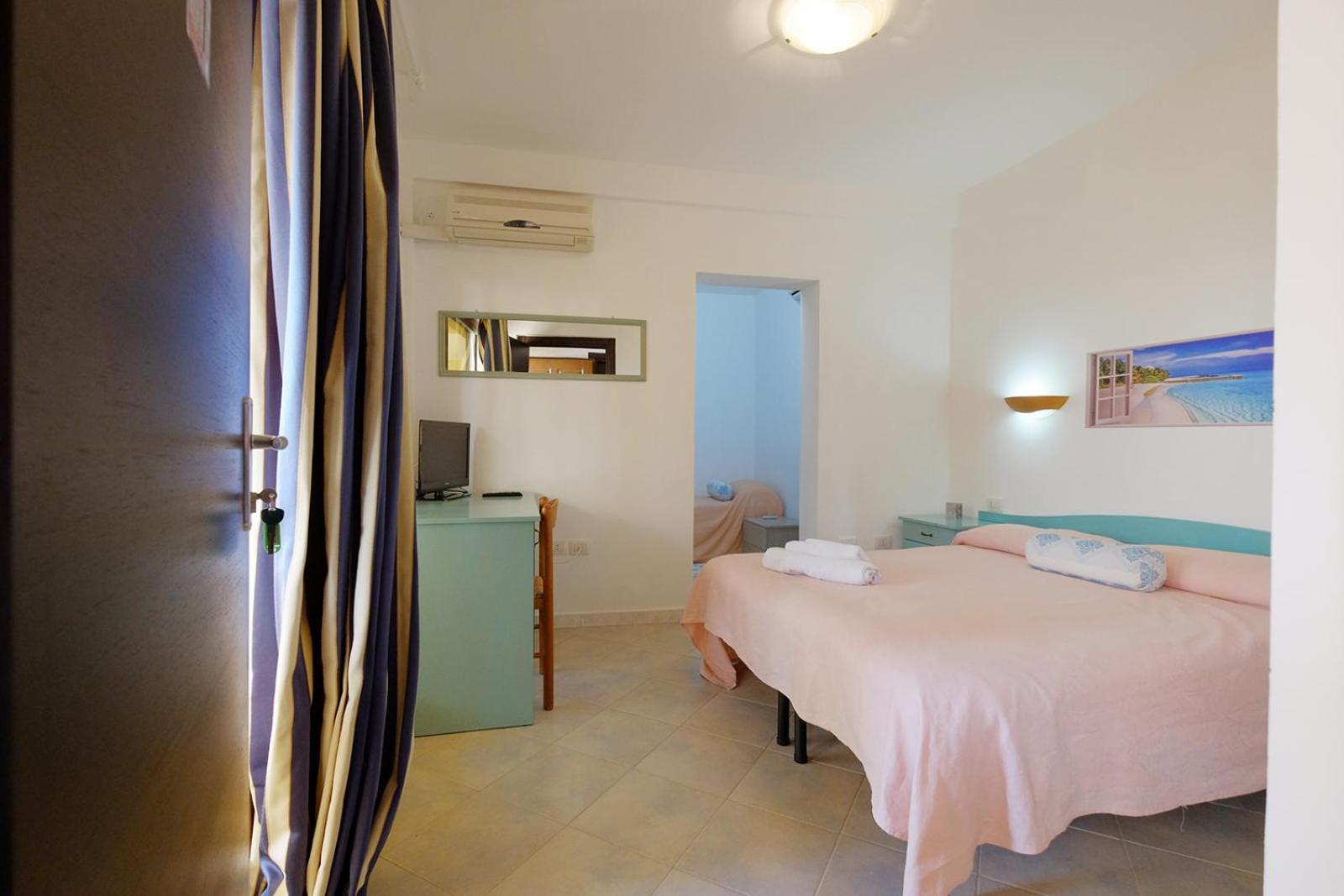 Su Nuraghe Hotel Sant'Anna Arresi Ngoại thất bức ảnh
