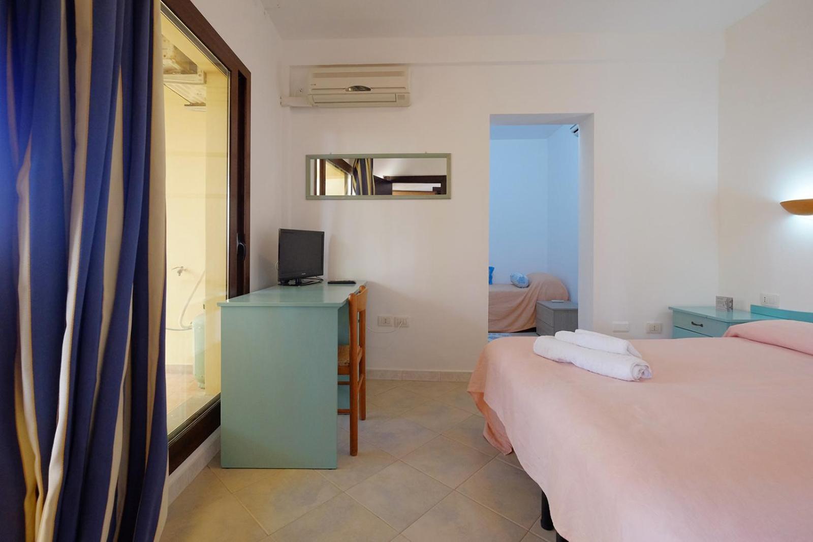 Su Nuraghe Hotel Sant'Anna Arresi Ngoại thất bức ảnh
